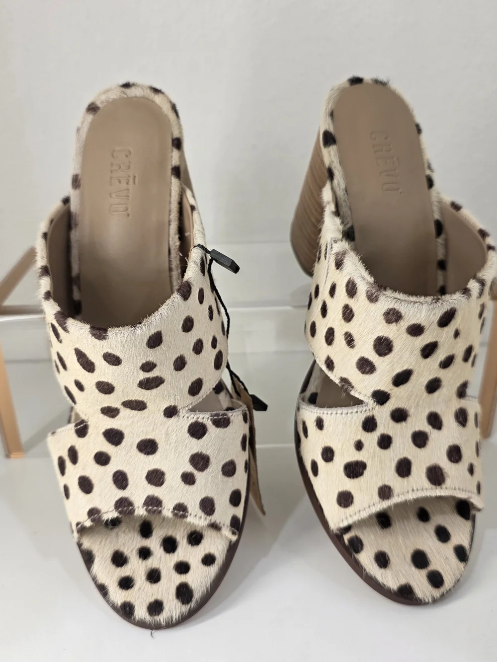 Crevo NWT Spotted Calf Hair Mule Heels Size 7 - Picture 3 of 10